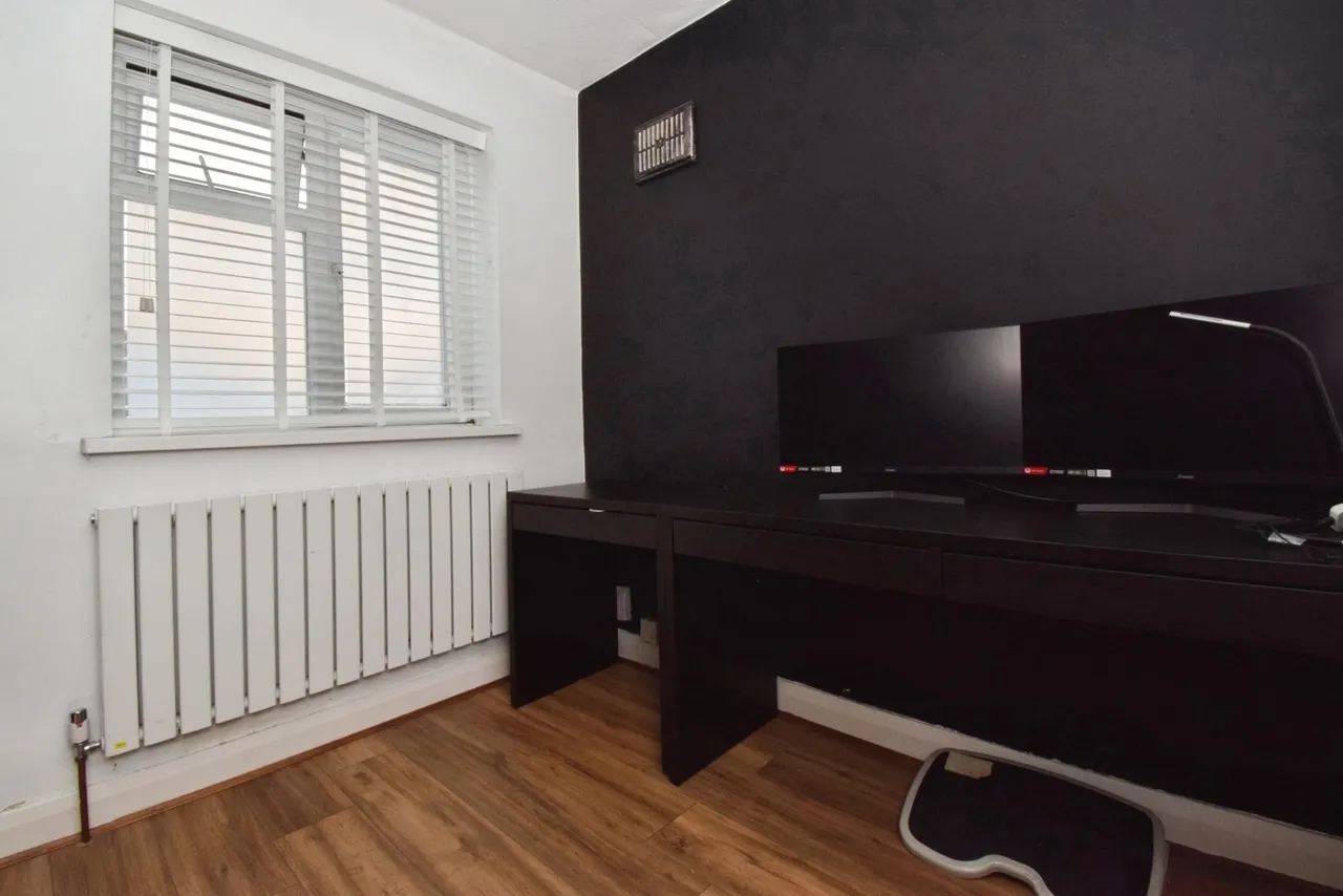 Stonehill Avenue, Leicester, LE4, photo 12