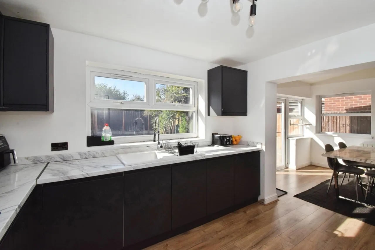 Stonehill Avenue, Leicester, LE4, photo 9
