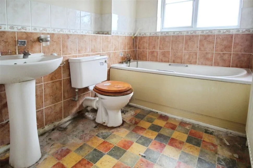 Glover Close, Kemsley, ME10, photo 7