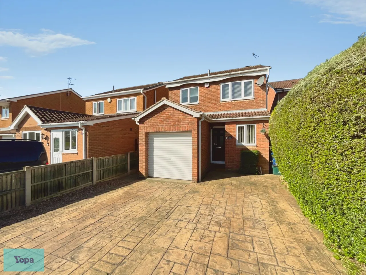3 bed house for sale, Cedar Close, Balby, DN4