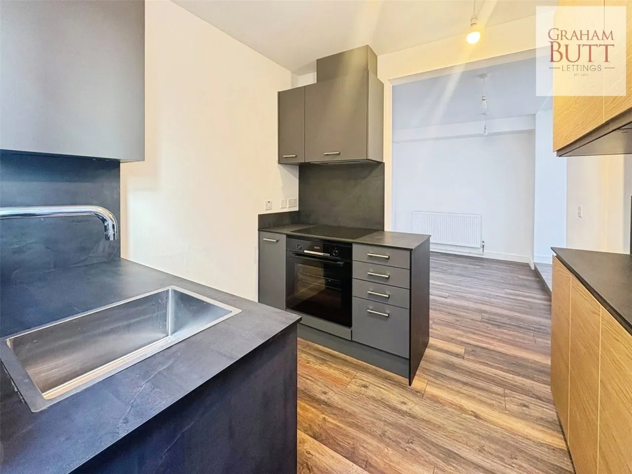 Rustington, Littlehampton, BN16, photo 4