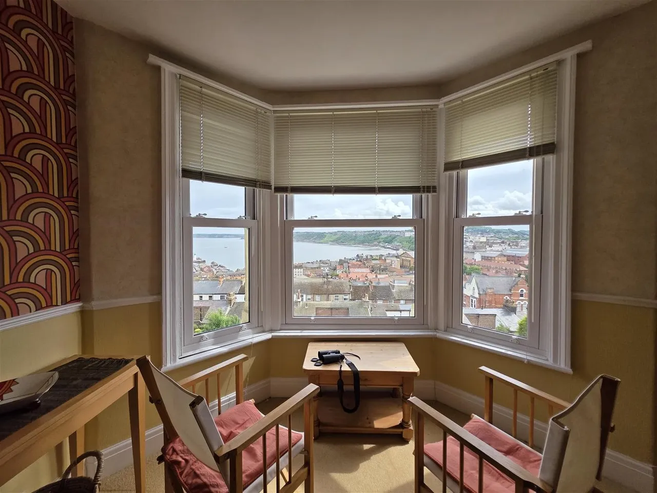 2 bed flat for sale — Castle Road, Scarborough YO11 1HX
