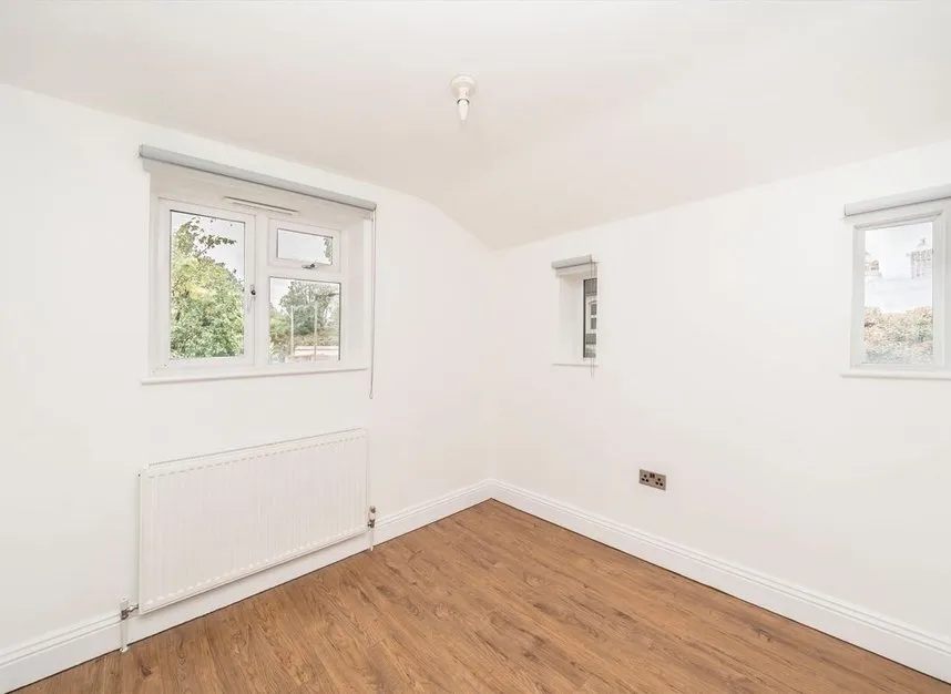 Crewys Road, Peckham, SE15, photo 5