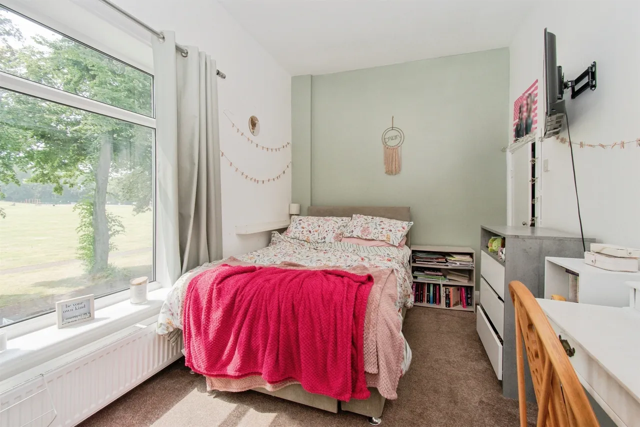 Haw Hill View, Normanton, WF6, photo 9