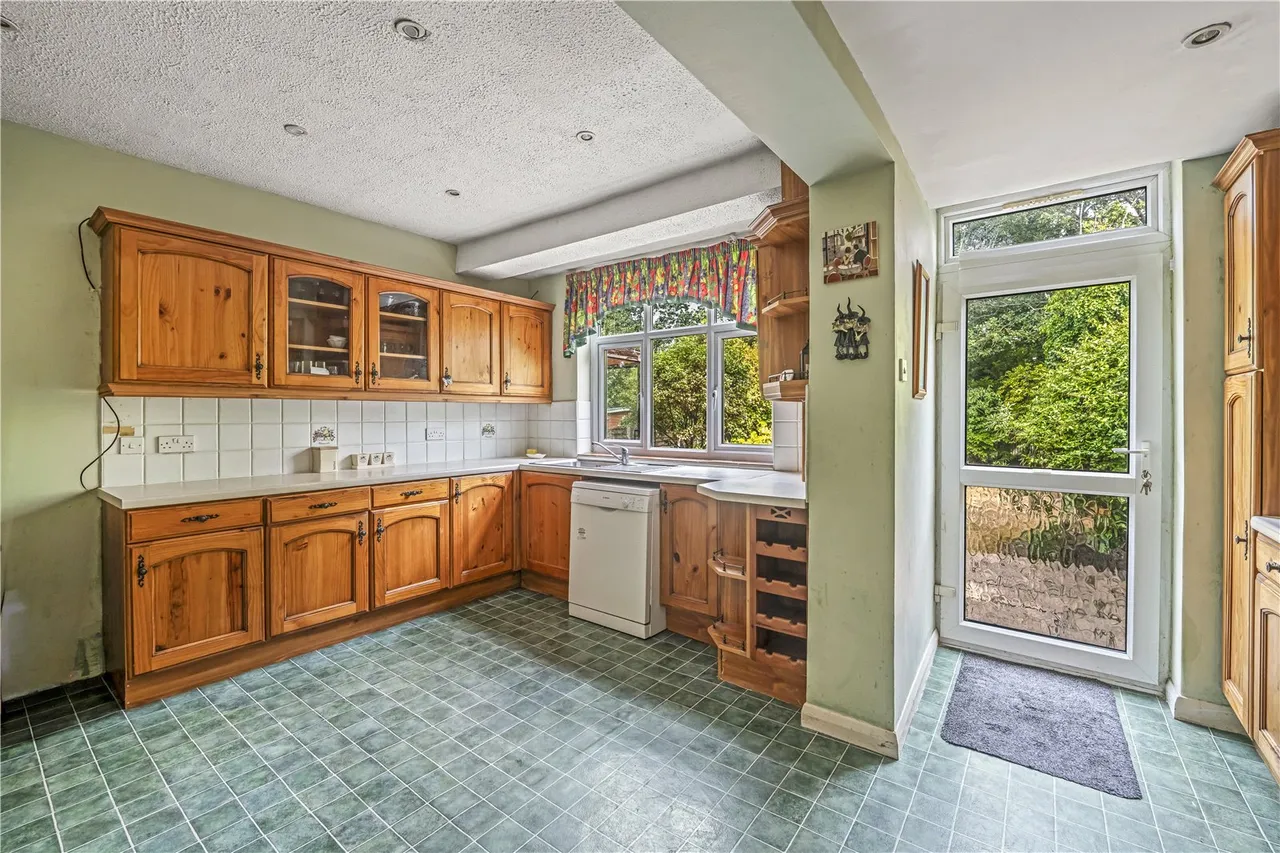 Montrose Avenue, Twickenham, TW2, photo 4