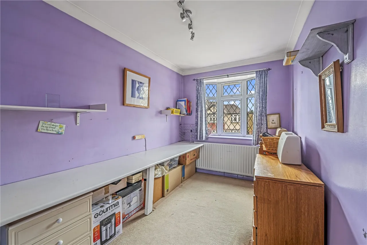 Montrose Avenue, Twickenham, TW2, photo 7