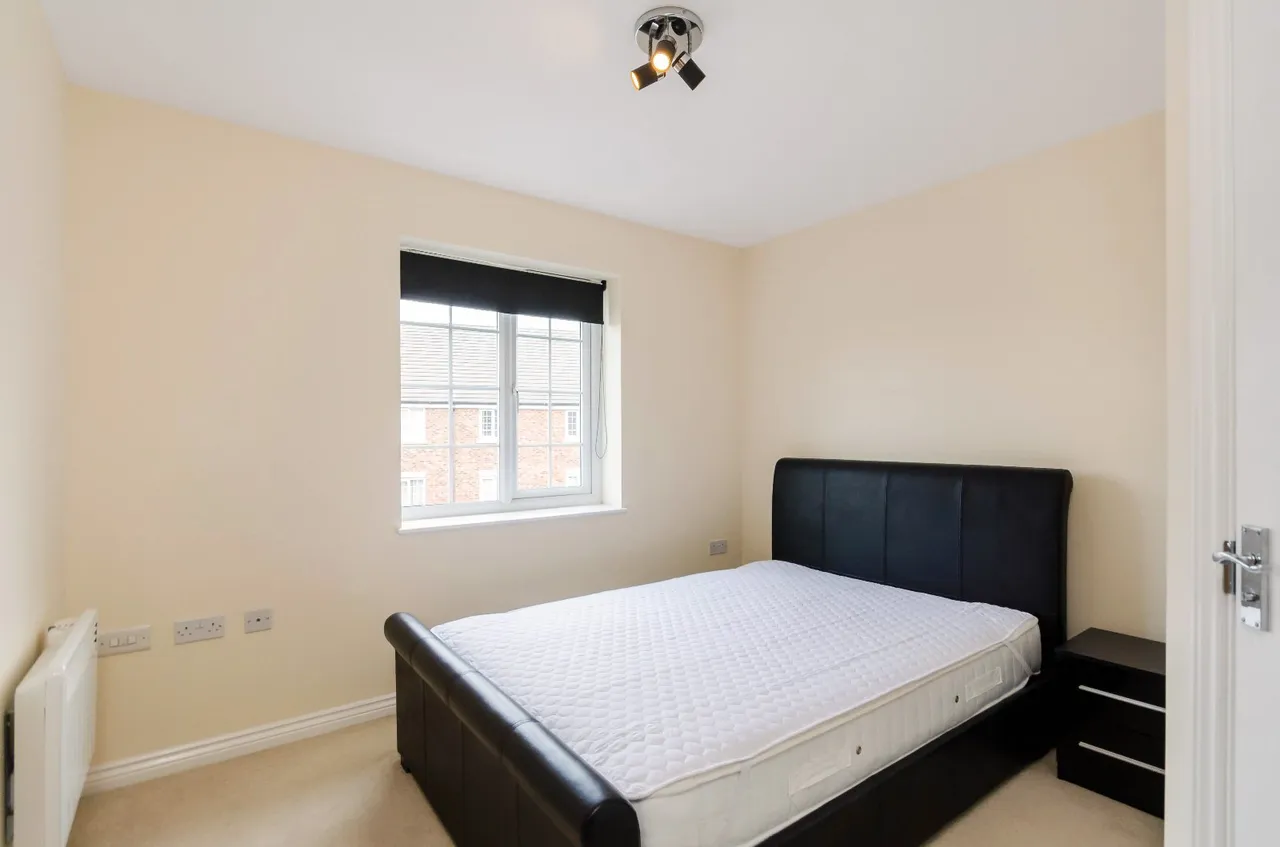 Principal Rise, York, YO24, photo 11