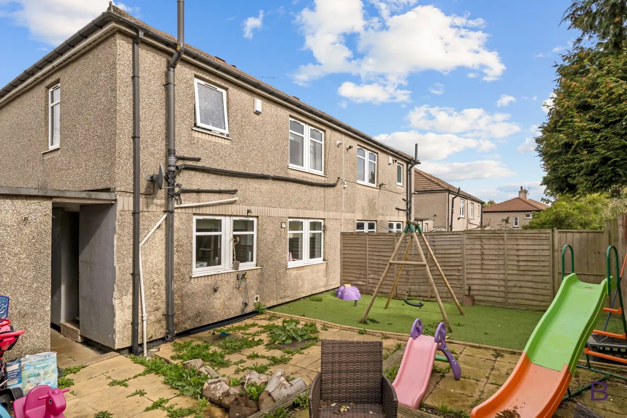 Elmfield Drive, Bradford, BD6, photo 18