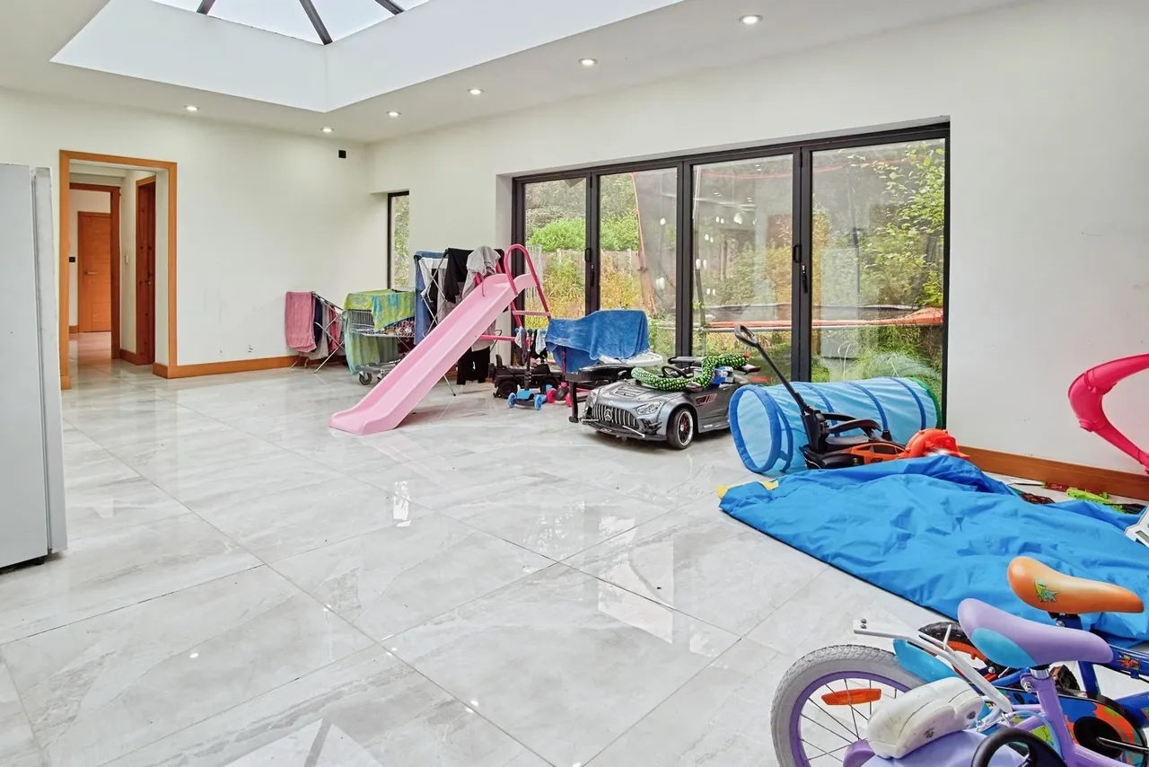 Beaks Hill Road, Birmingham, B38, photo 13