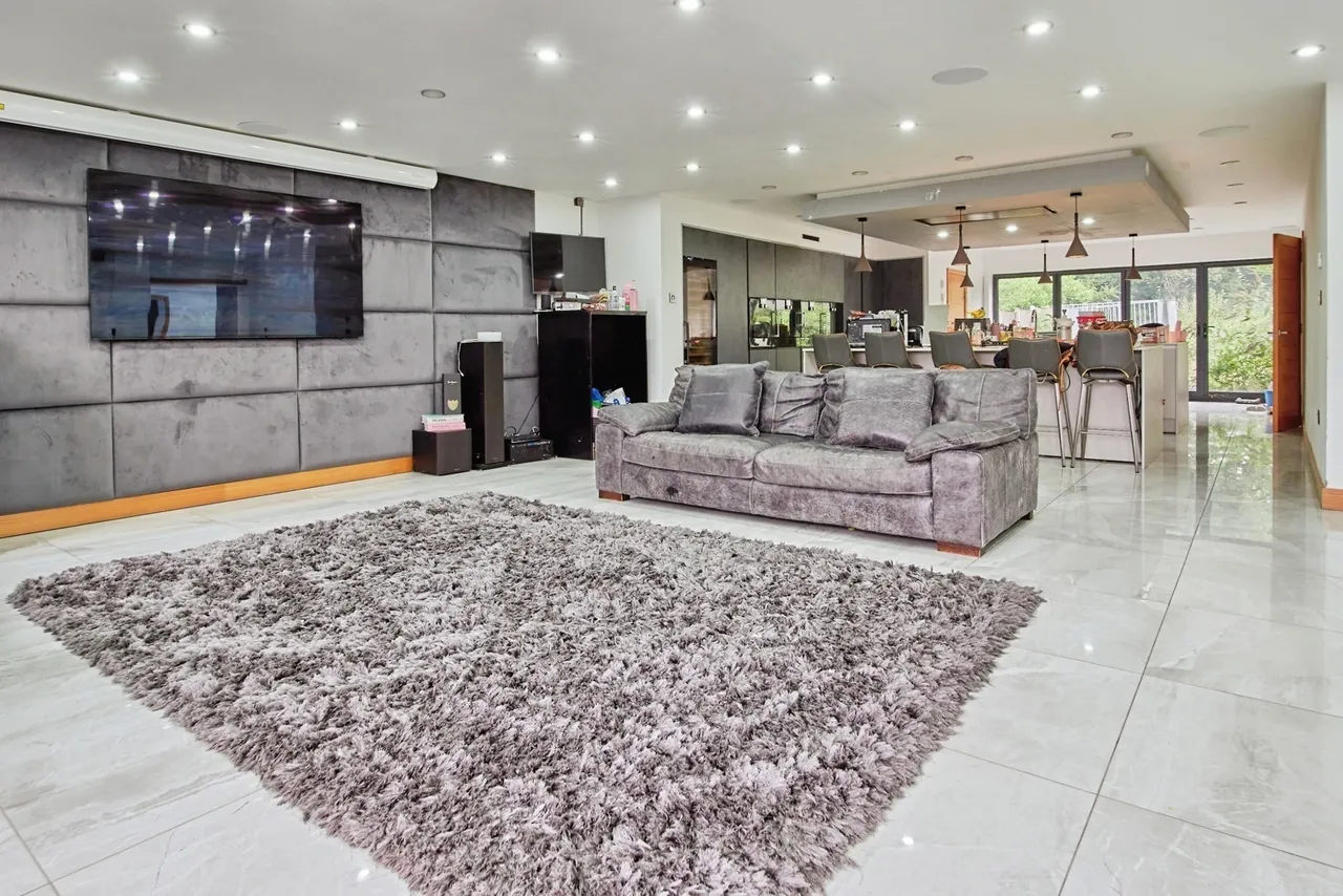 Beaks Hill Road, Birmingham, B38, photo 4