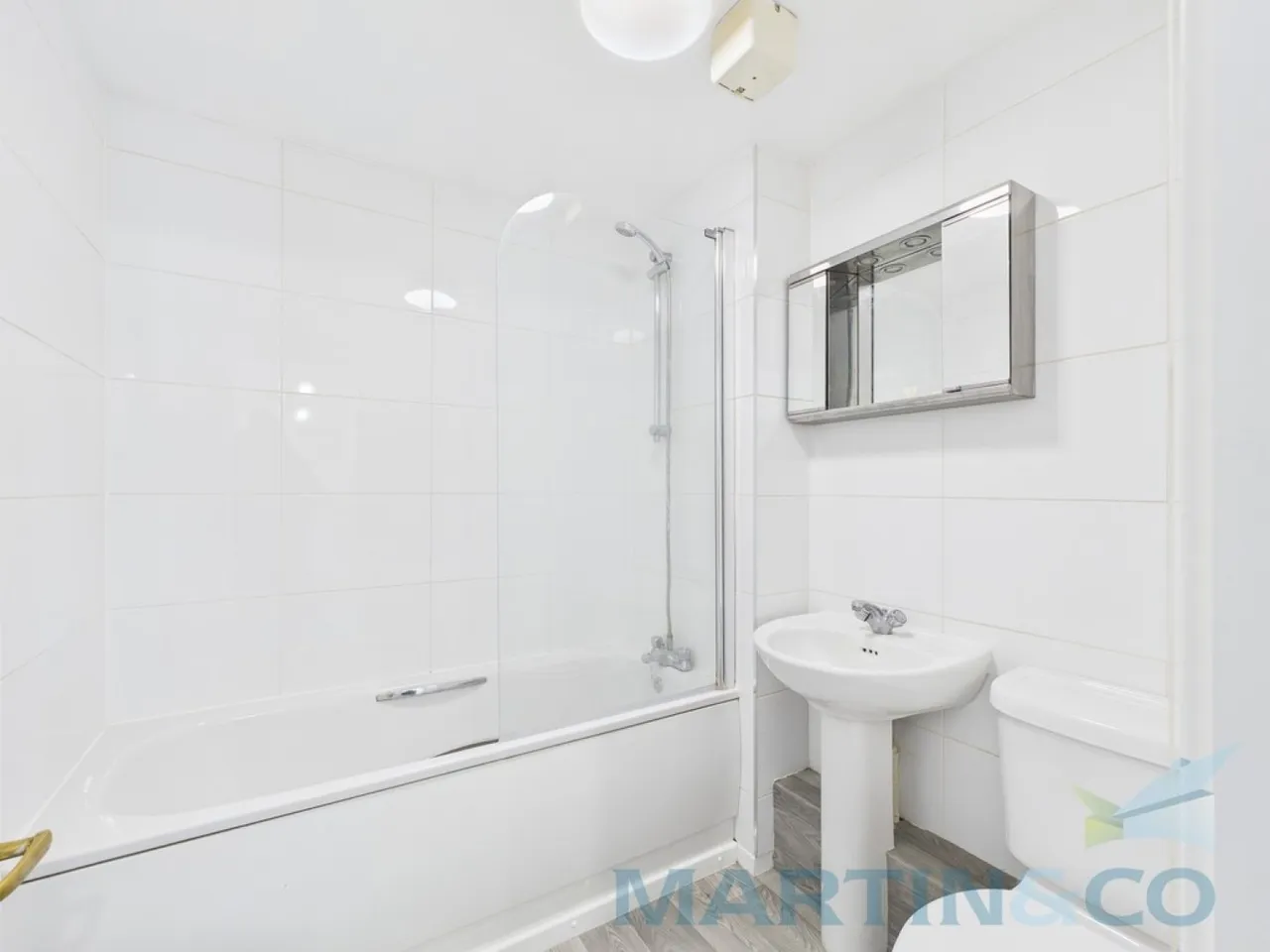 Merton Court, Brighton Marina, Brighton, photo 5