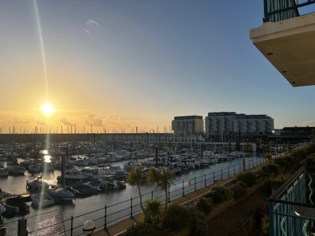 Merton Court, Brighton Marina, Brighton, photo 11