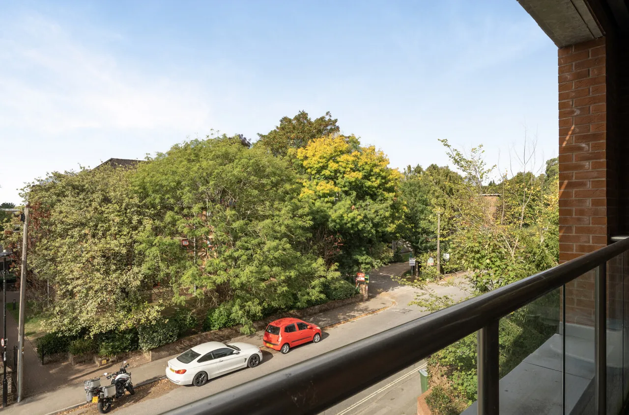 Moore Close, Banister Park, SO15, photo 10