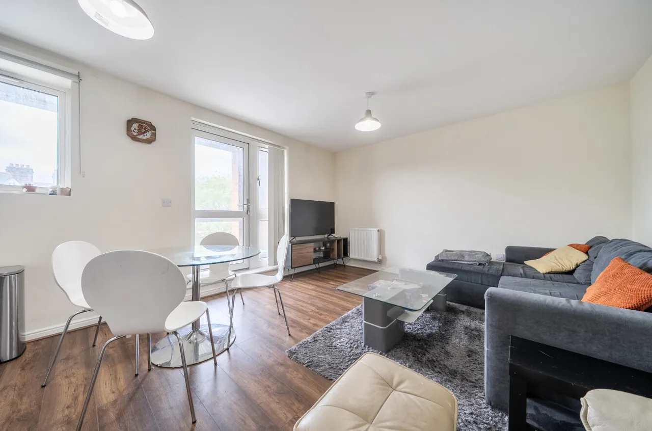 Moore Close, Banister Park, SO15, photo 3