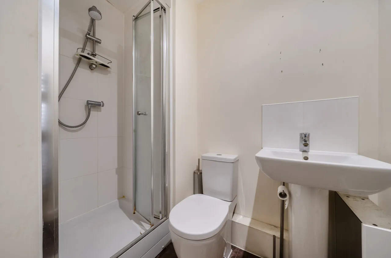 Moore Close, Banister Park, SO15, photo 6