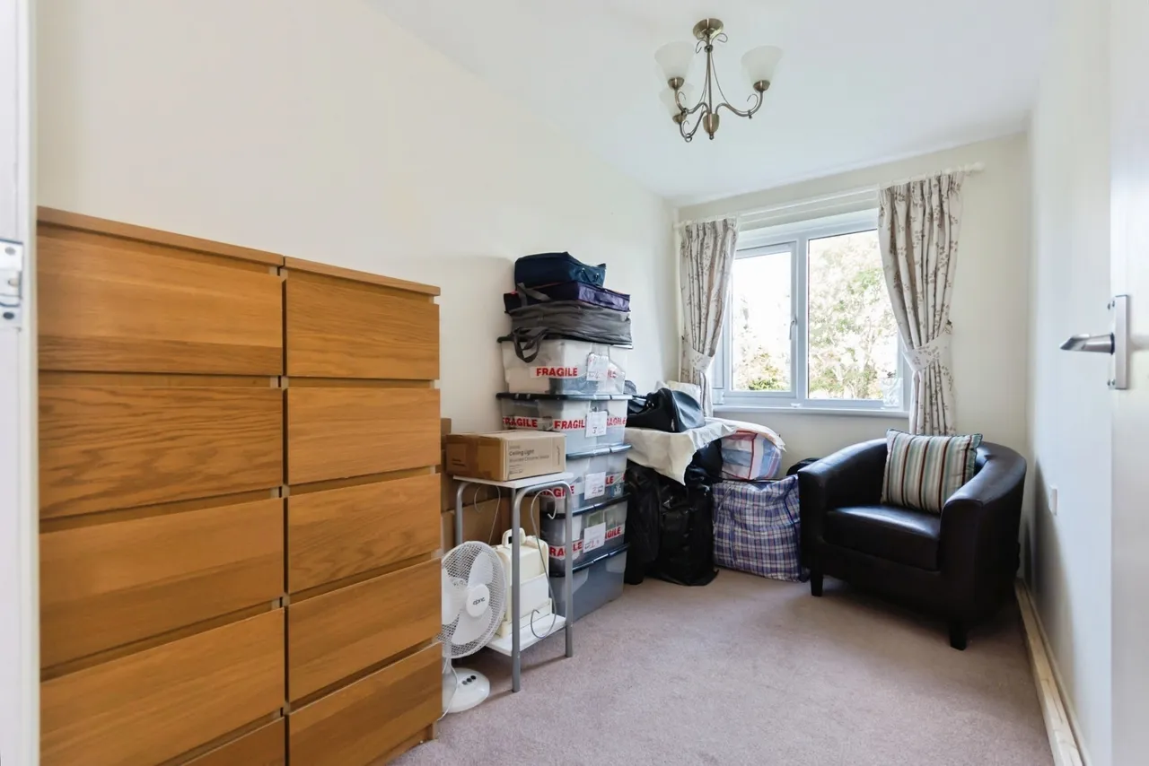 The Green, Kings Norton, B38, photo 17