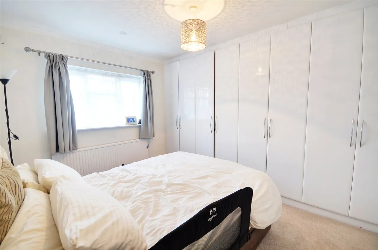 Norwich Road, Northwood, HA6, photo 6