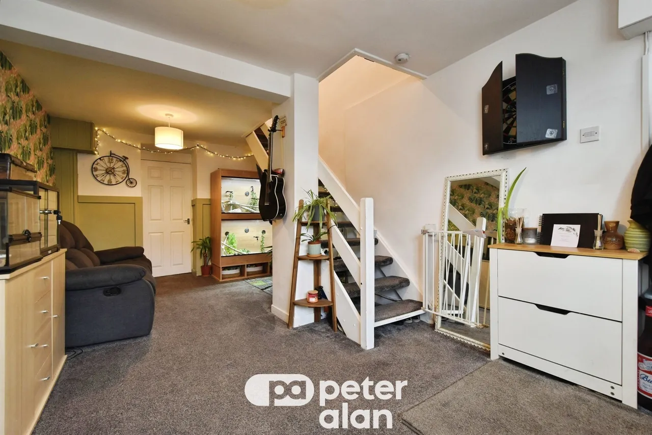 John Street, Aberdare, CF44, photo 3