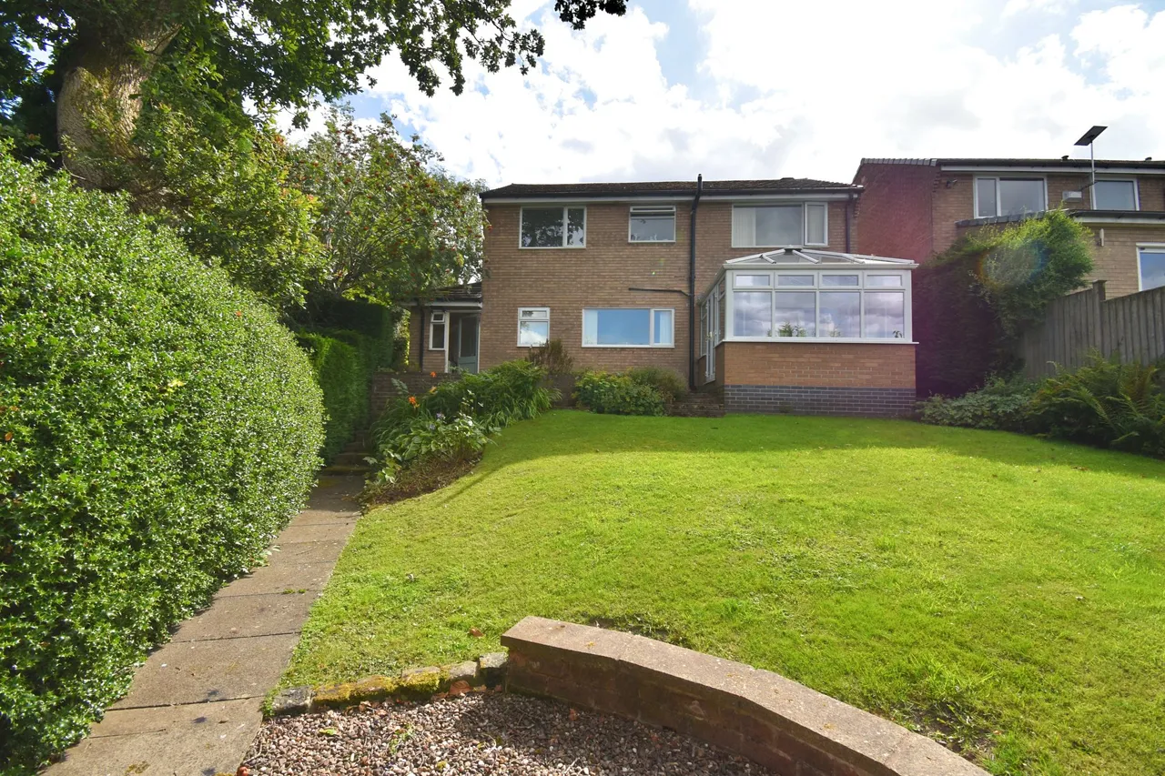 Linglongs Avenue, High Peak, photo 21