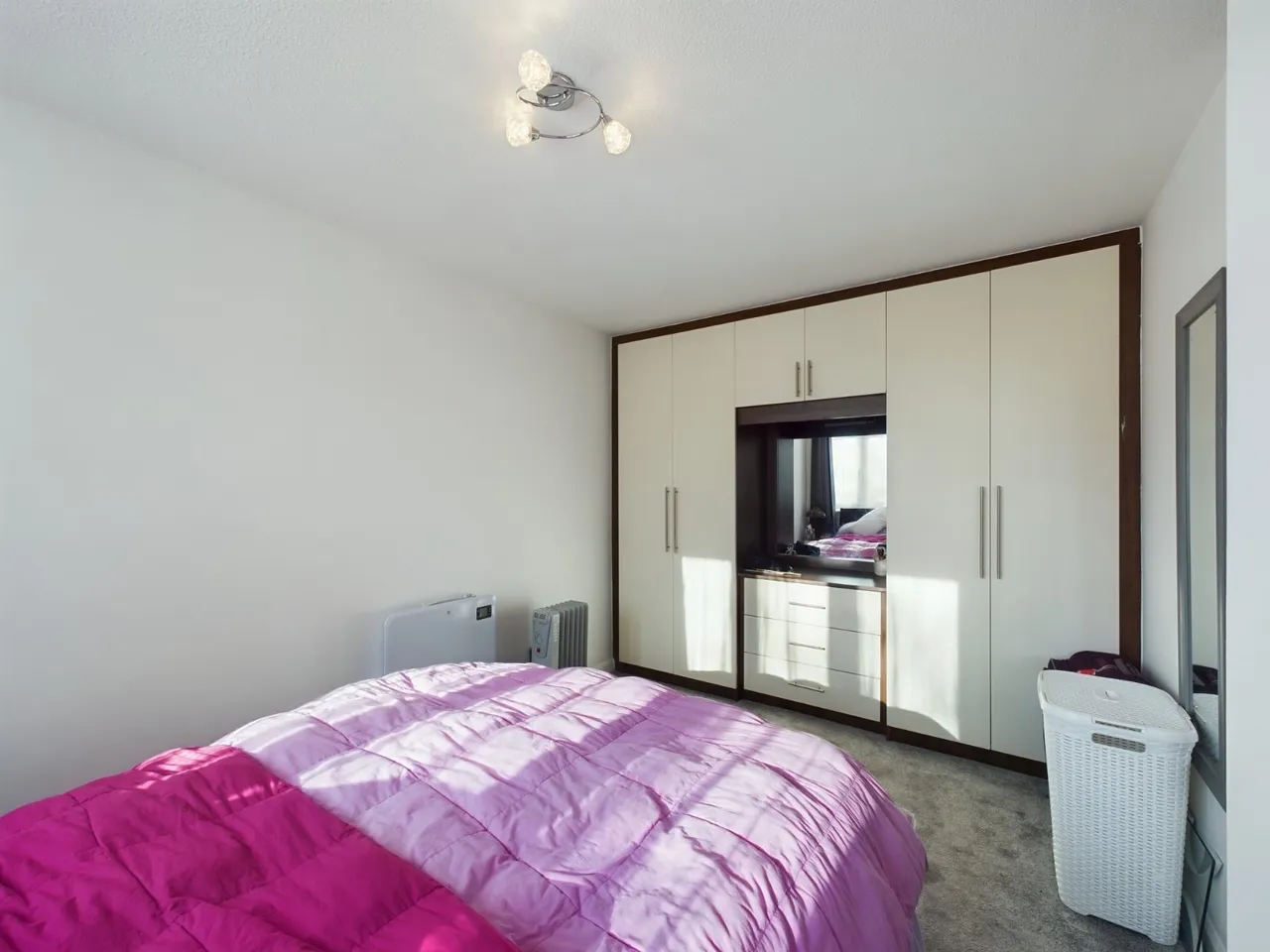 Feltham Road, Ashford, TW15, photo 8