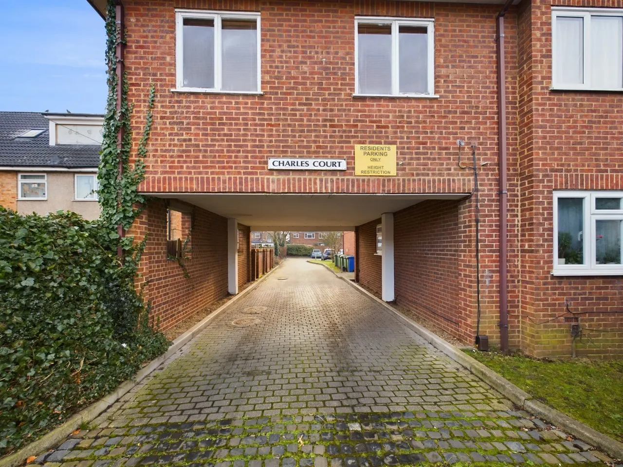 Feltham Road, Ashford, TW15, photo 13