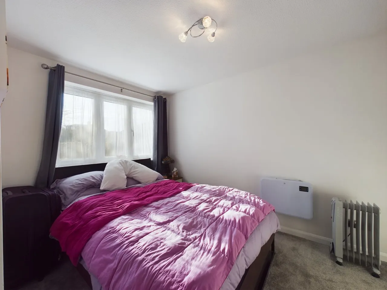 Feltham Road, Ashford, TW15, photo 9