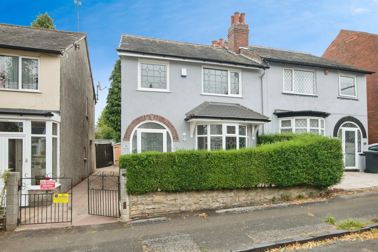 3 bed house for sale — Richmond Hill, Oldbury