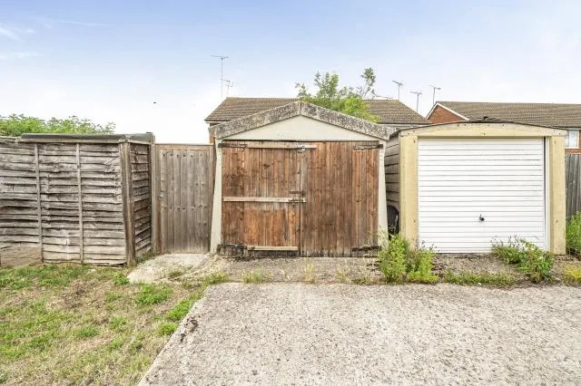 Ingram Avenue, Aylesbury, HP21, photo 20