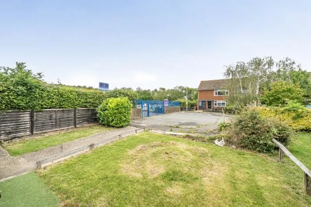 Ingram Avenue, Aylesbury, HP21, photo 21