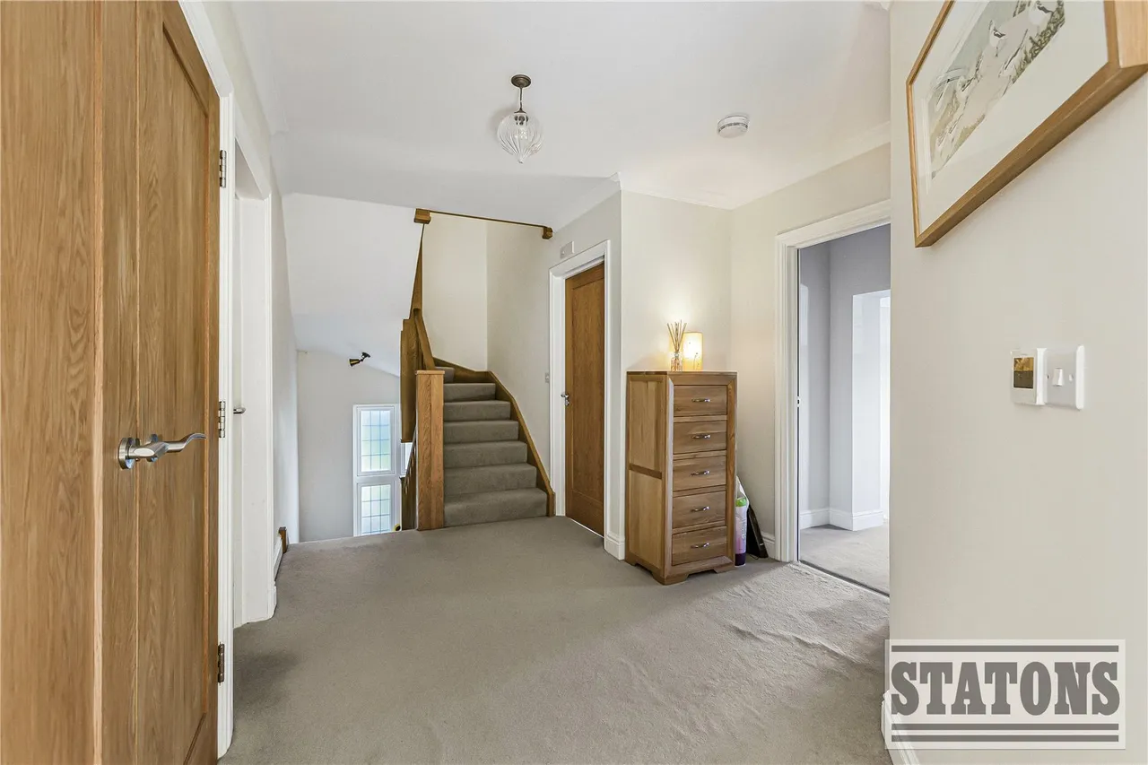 Lancaster Avenue, Hadley Wood, EN4 0EU, photo 24