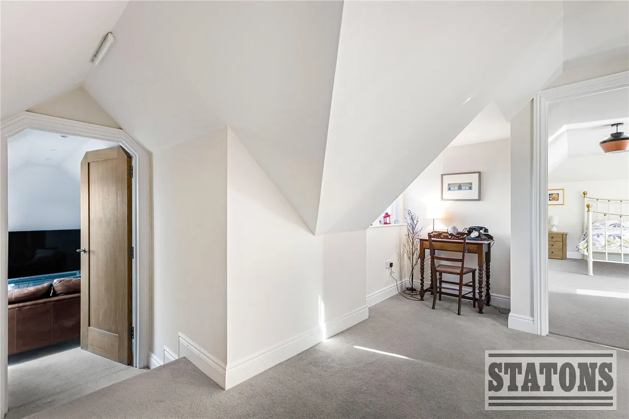 Lancaster Avenue, Hadley Wood, EN4 0EU, photo 26