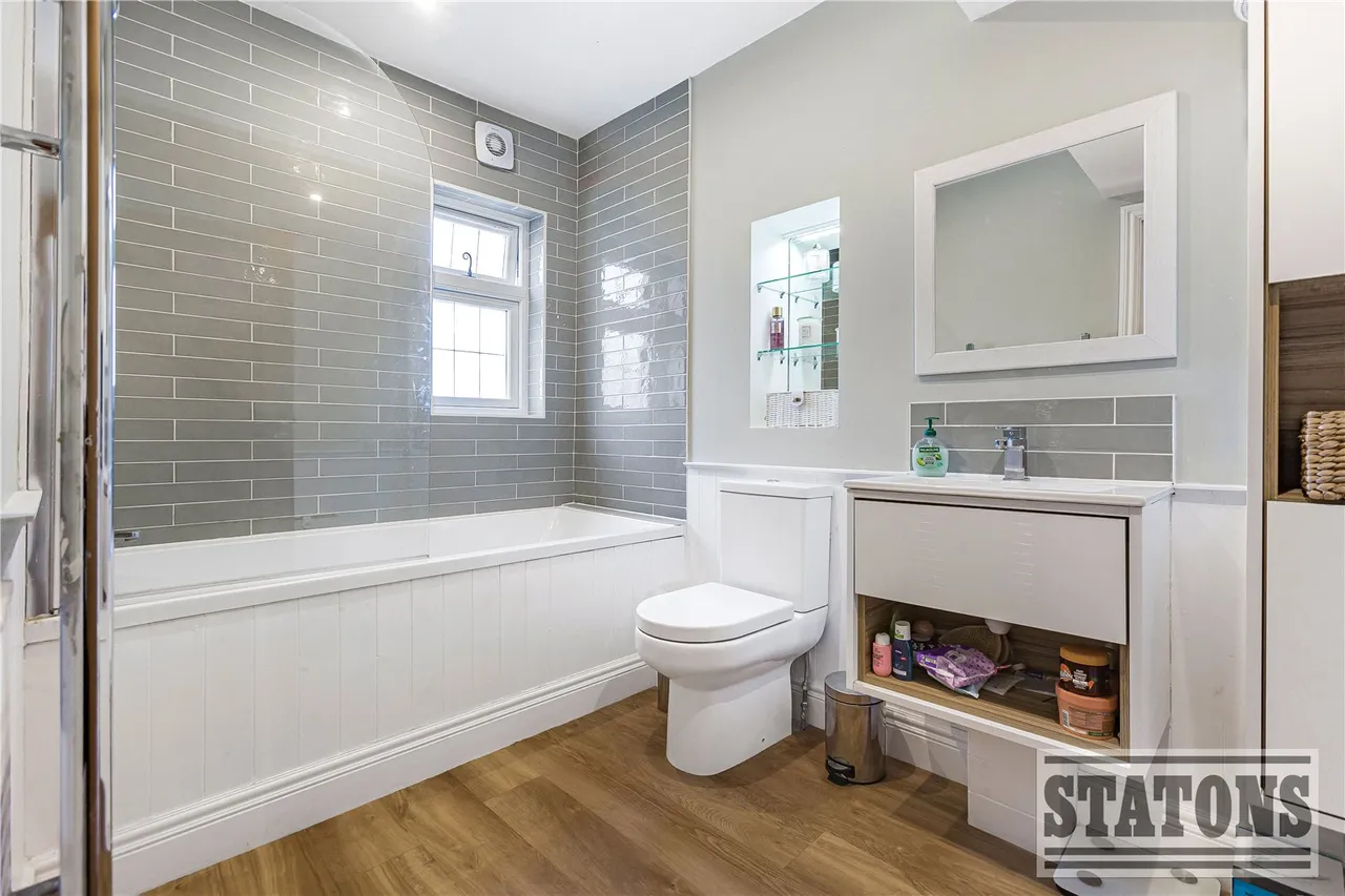 Lancaster Avenue, Hadley Wood, EN4 0EU, photo 23