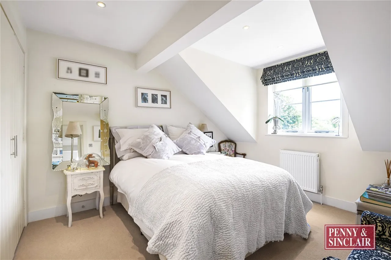 Reades Lane, Gallowstree Common, RG4, photo 17