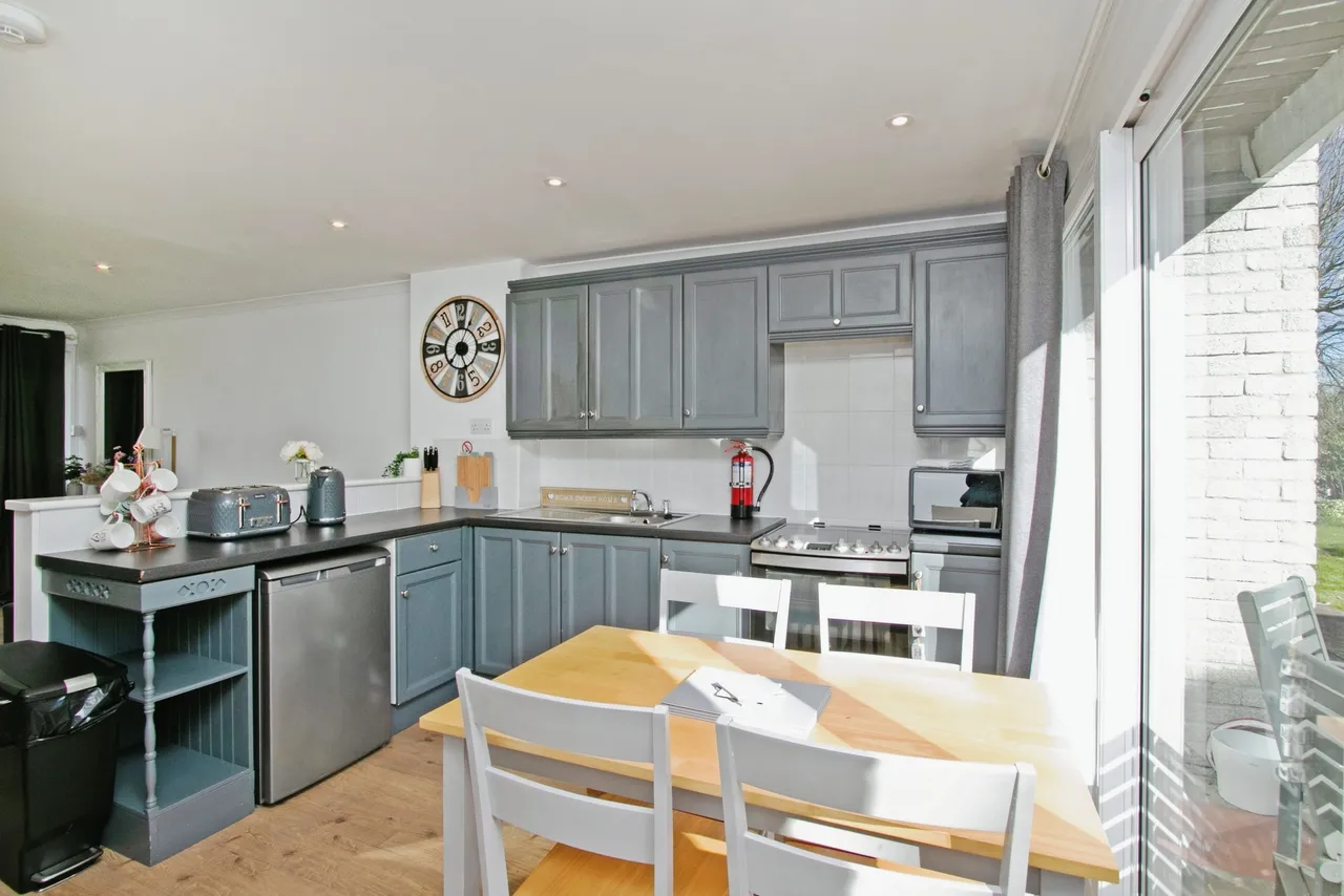 Manor Villas, Atlantic Reach, TR8, photo 6