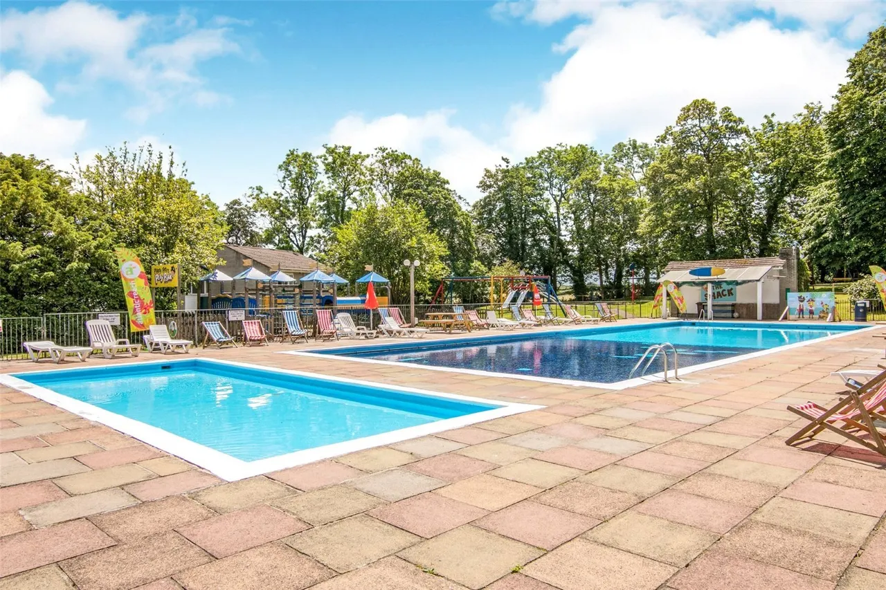 Manor Villas, Atlantic Reach, TR8, photo 18