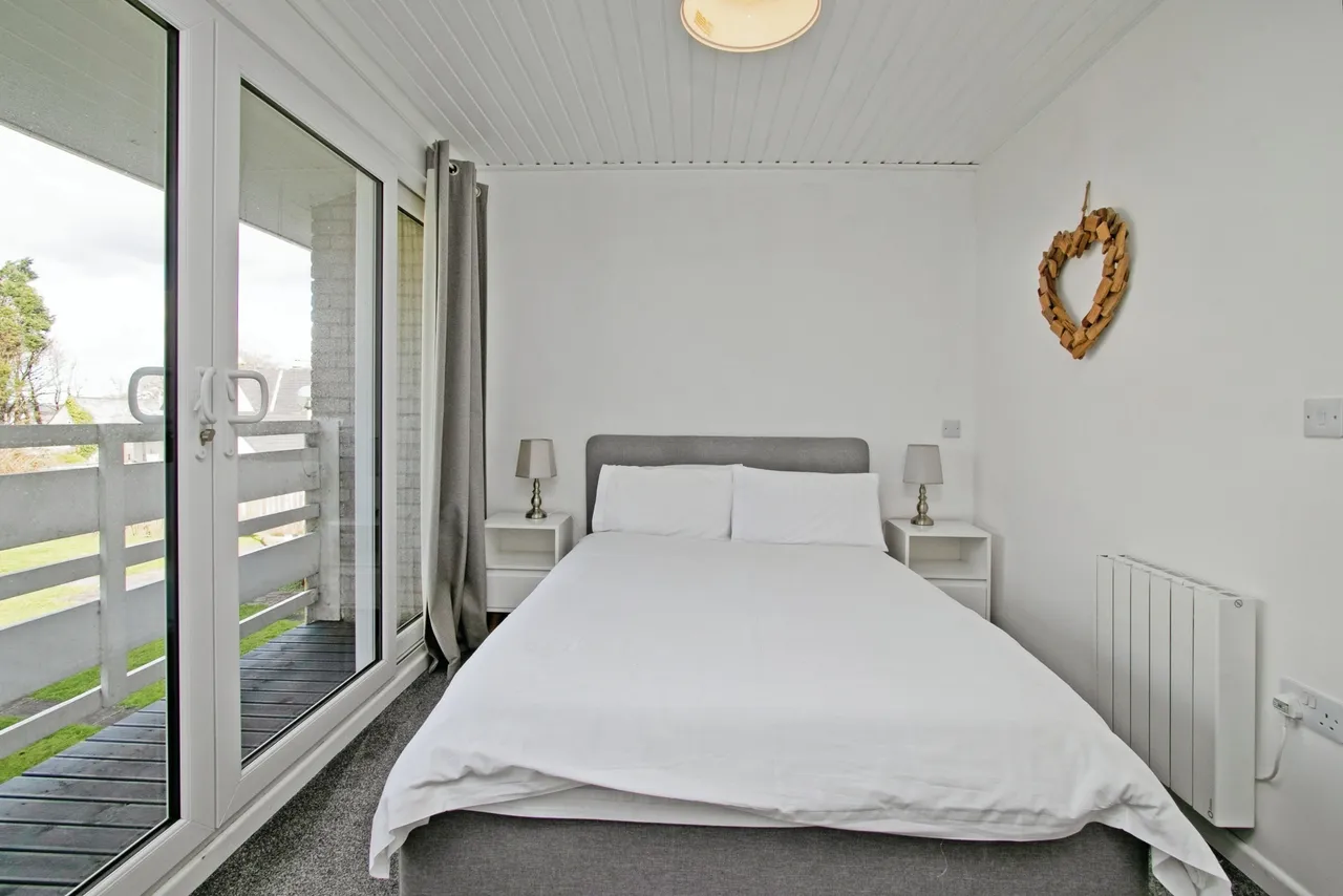 Manor Villas, Atlantic Reach, TR8, photo 8