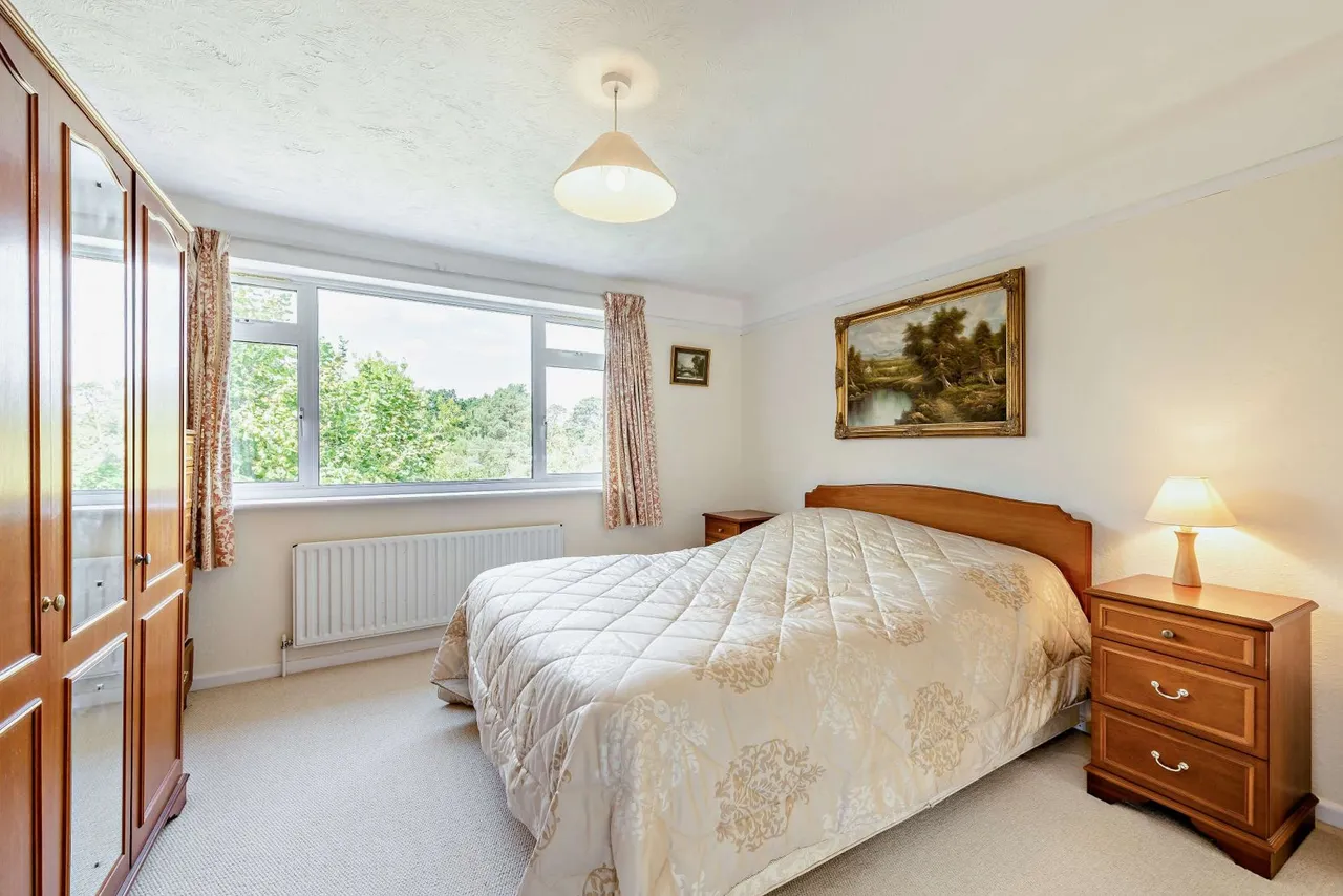 Stonards Brow, Shamley Green, Guildford, Surrey, GU5 0UY, photo 12