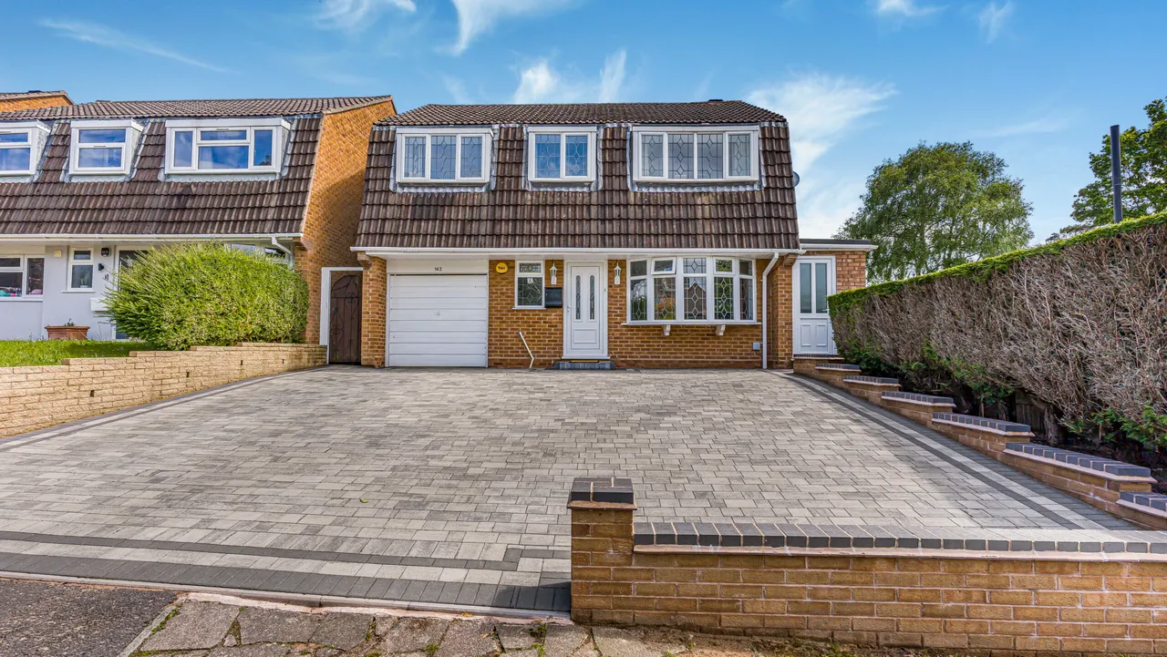 4 bed house for sale — Russell Bank Road, Sutton Coldfield, Sutton Coldfield, B74 4RJ