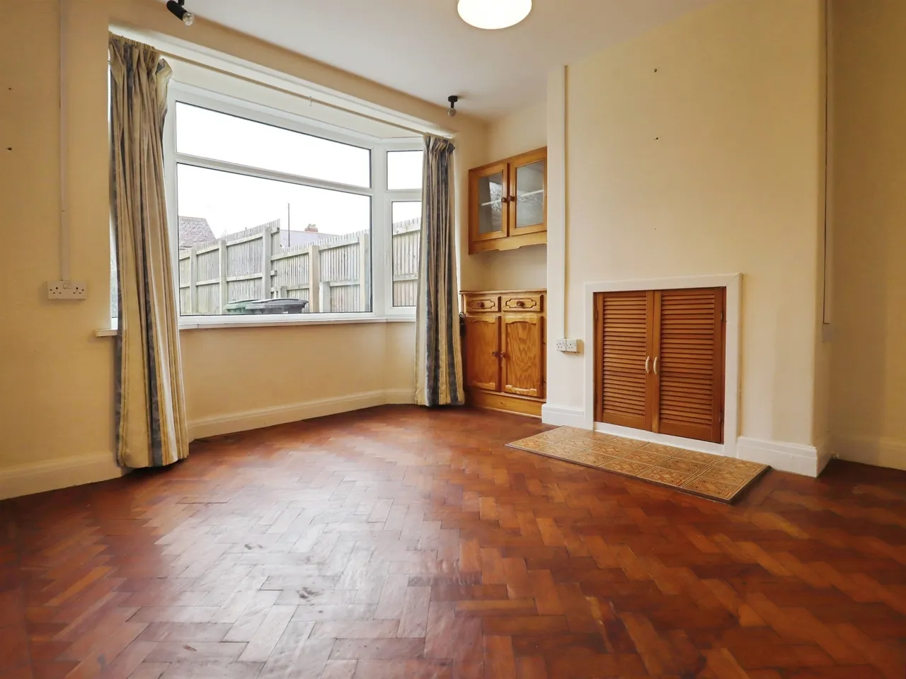 Cowbridge Road West Cardiff, CF5, photo 6