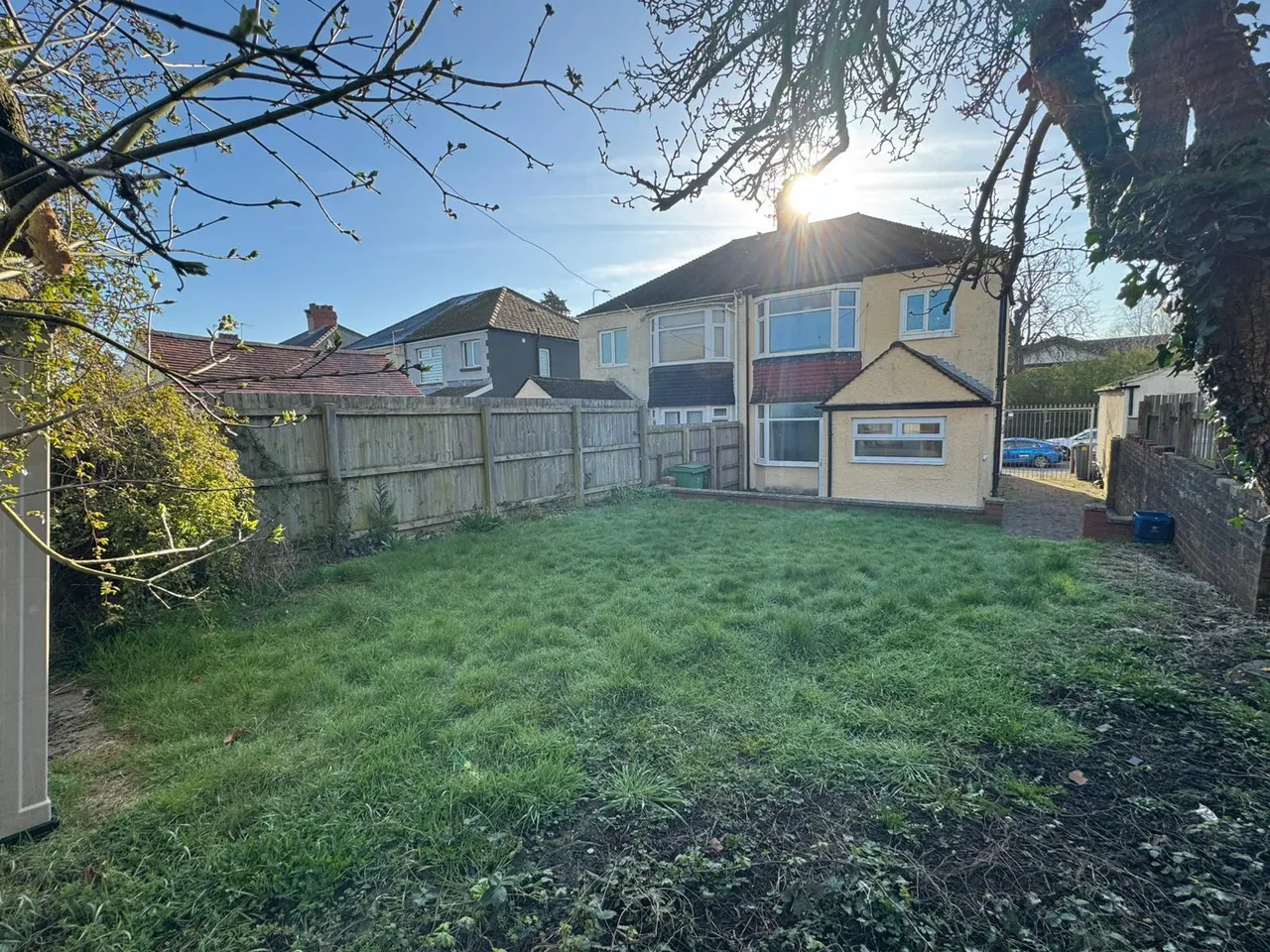 3 bed house for sale, Cowbridge Road West Cardiff, CF5