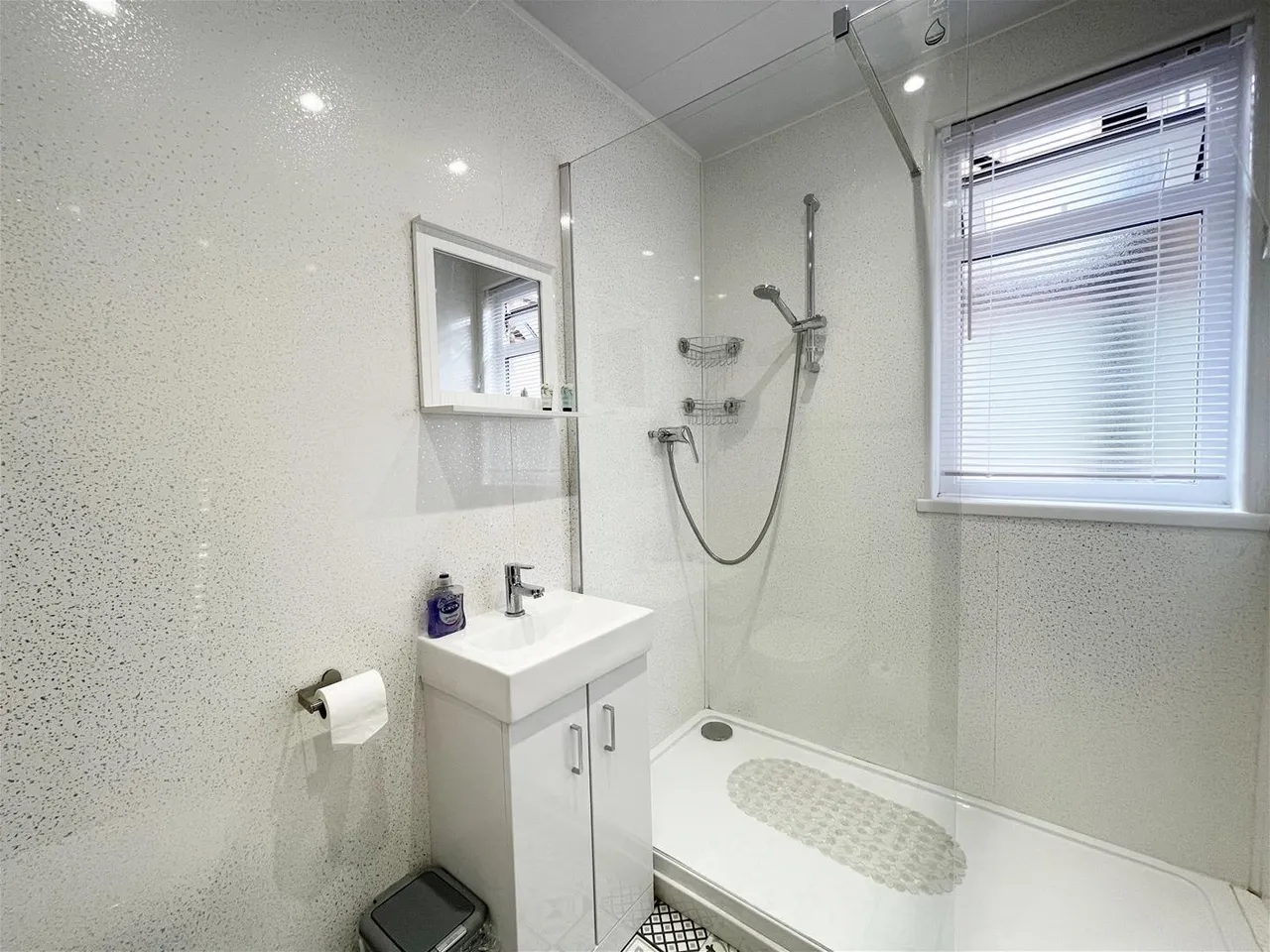 Avenue Victoria, Scarborough YO11 2QT, photo 6