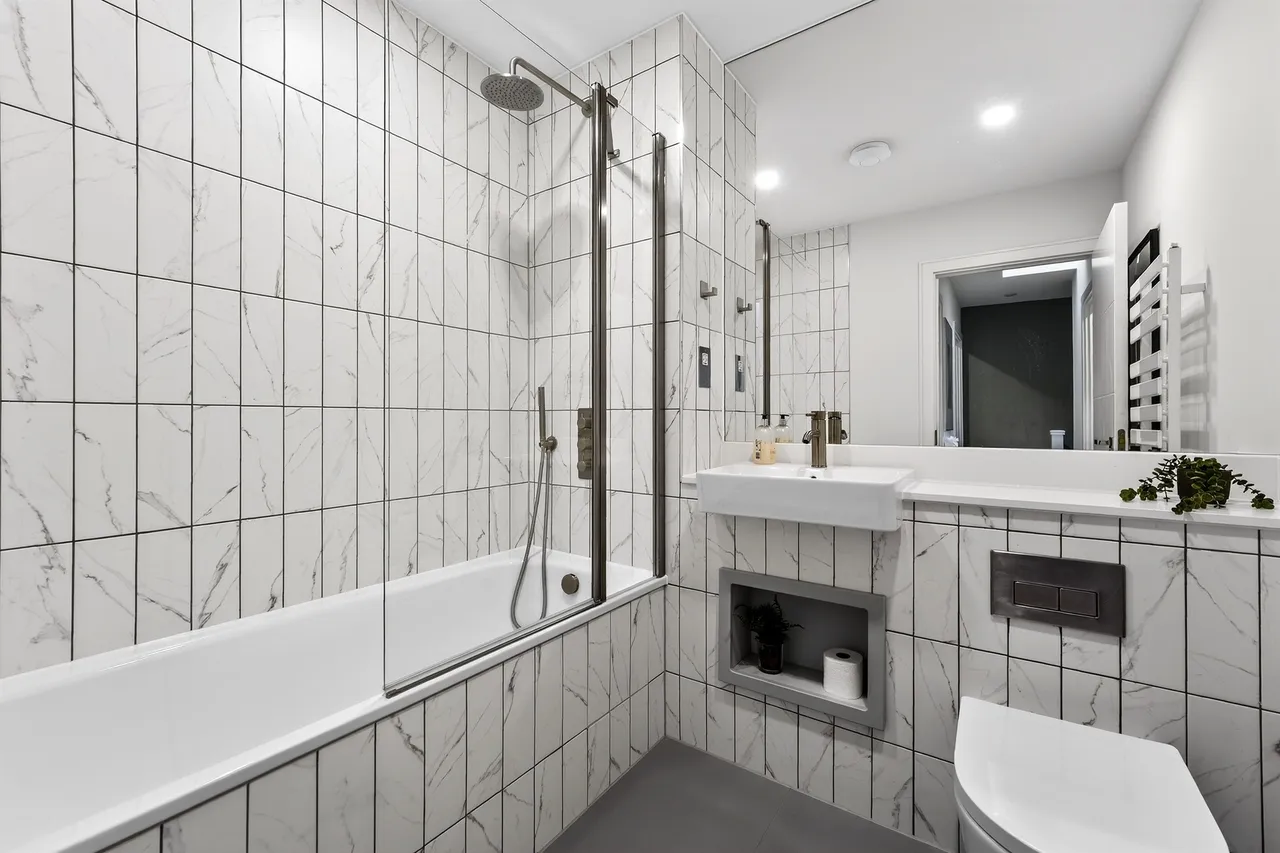 Wilna Road, London, SW18, photo 10