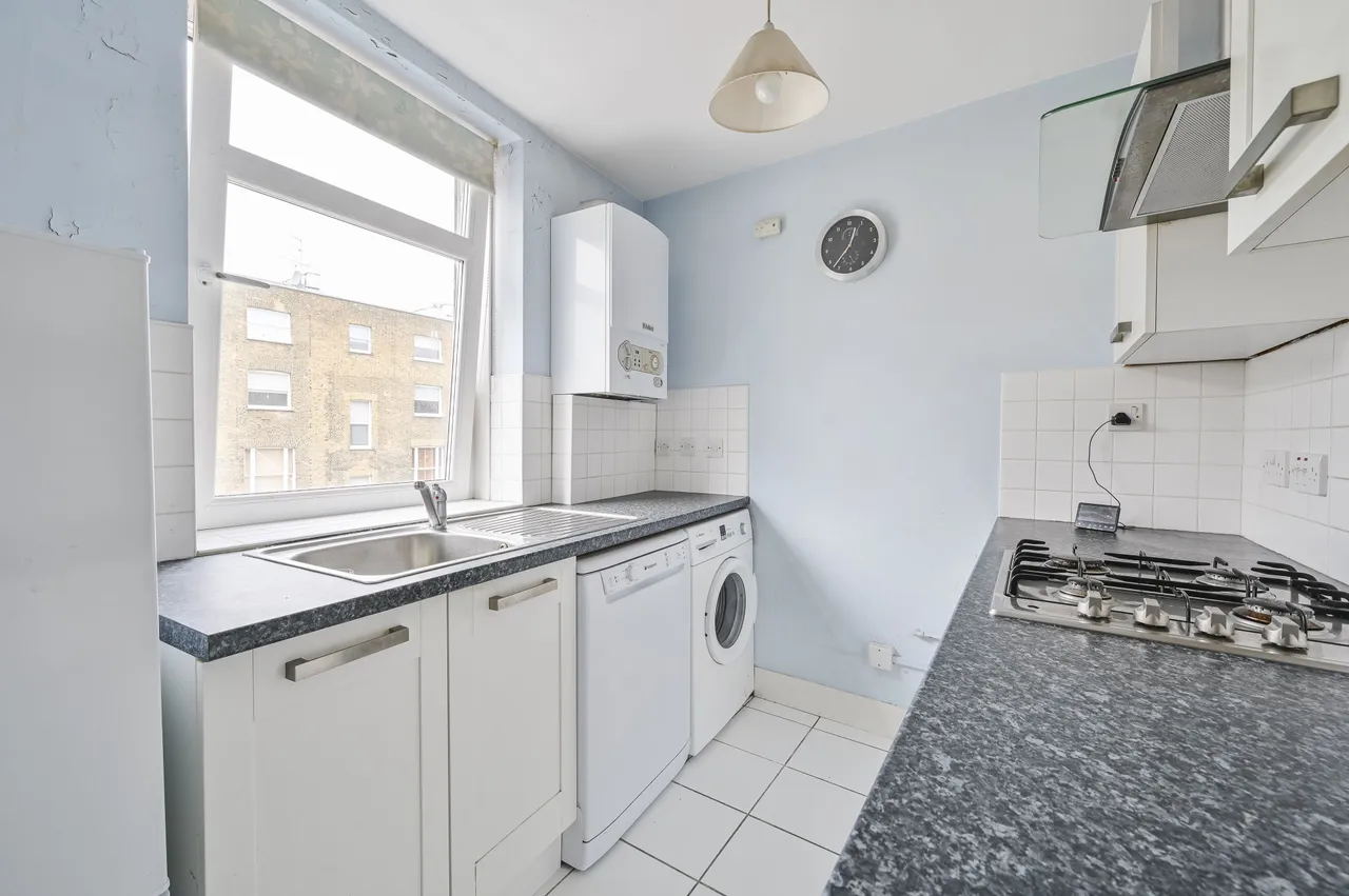 37 Chester Court, Albany Street, London, photo 3