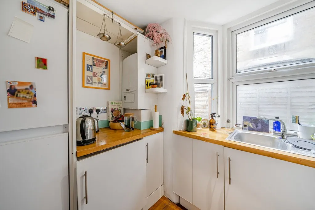 Kincaid Road, London, SE15, photo 12