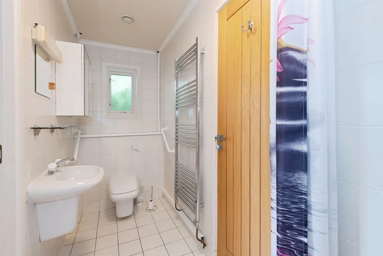 Ashill, Cullompton, EX15, photo 12