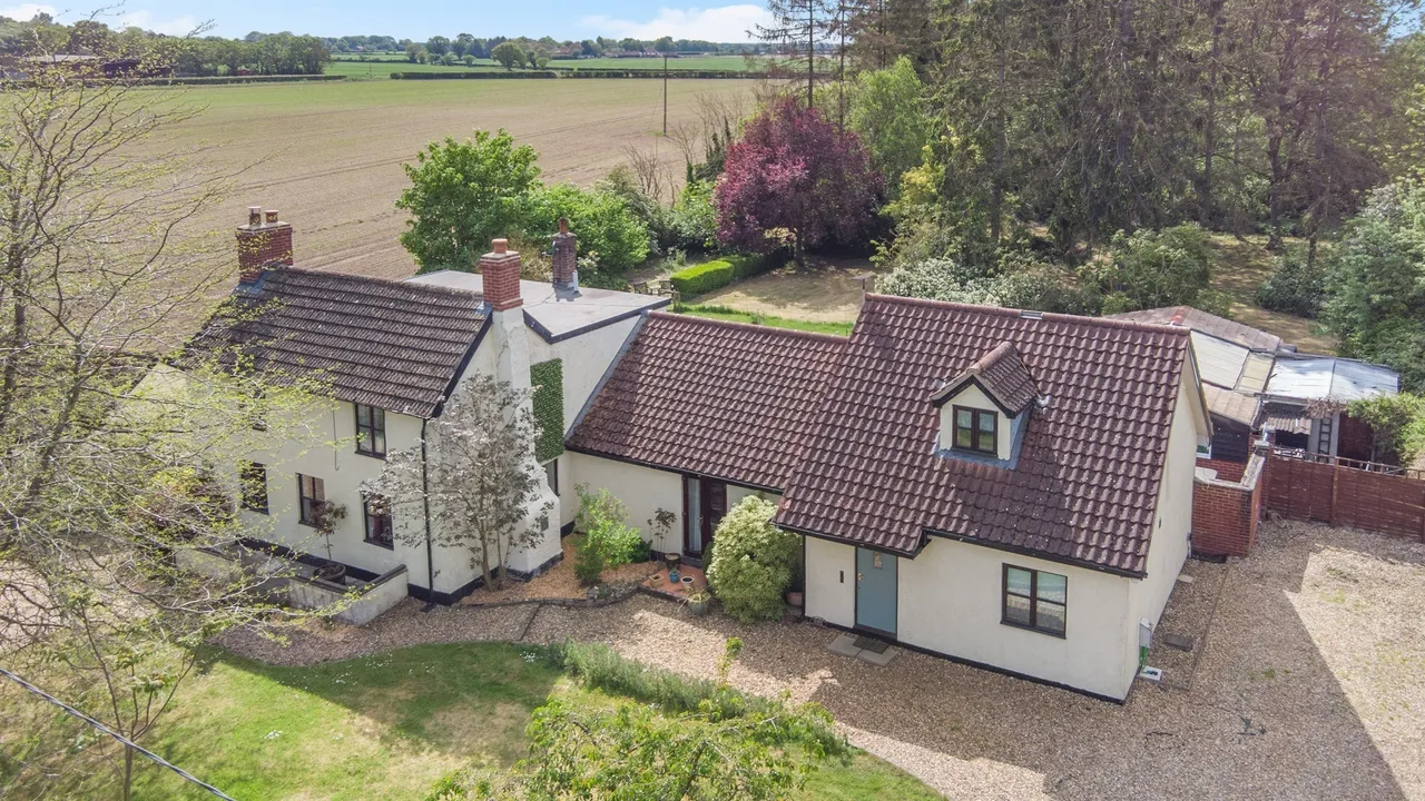 5 bed house for sale — Scoulton Road, Rockland St. Peter, Attleborough