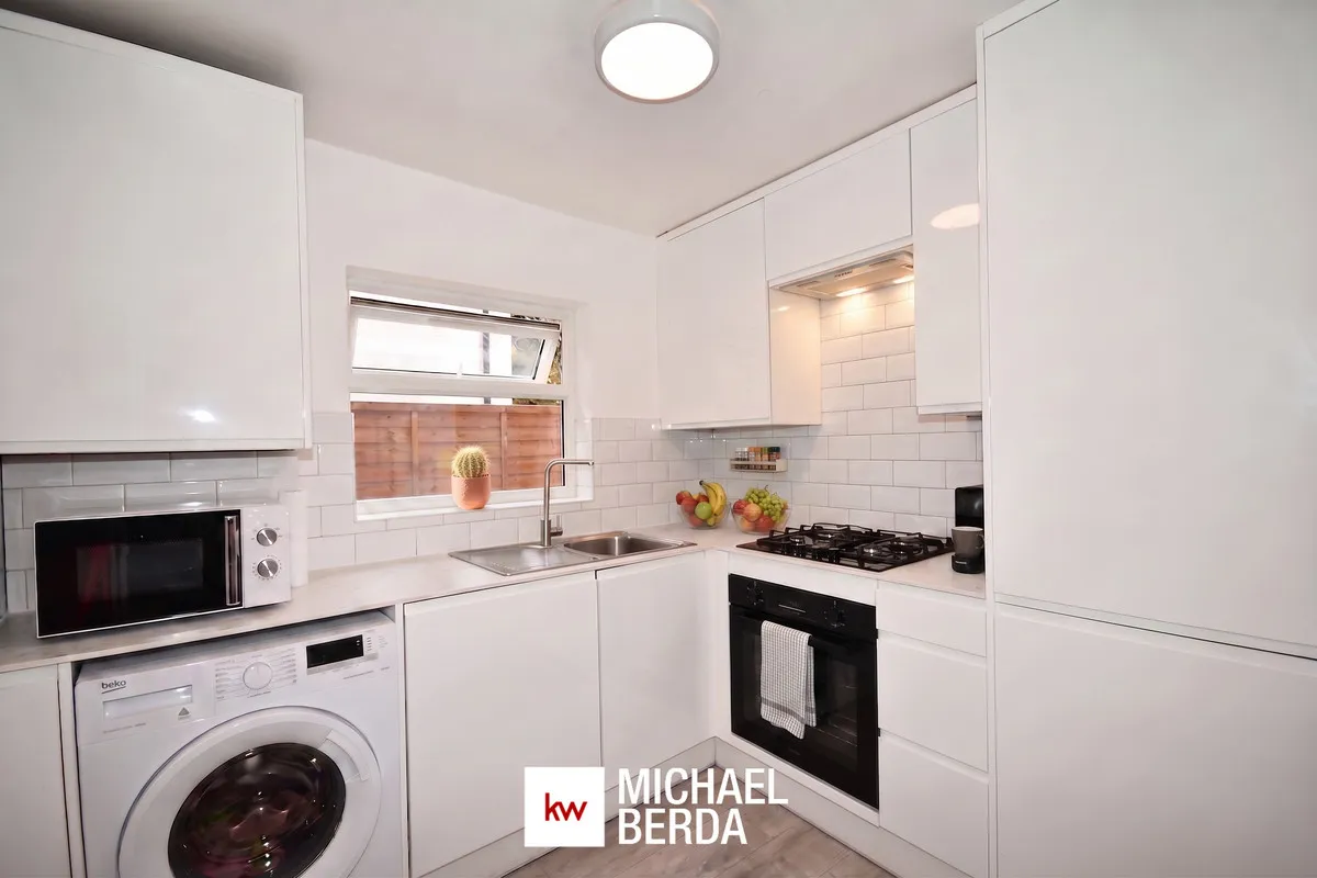 Claude Road, London, E10, photo 6