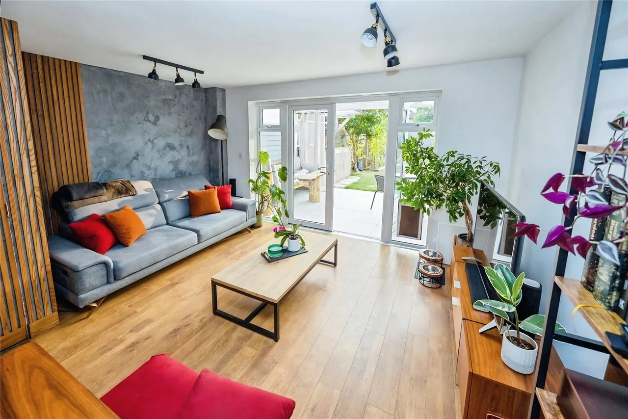 Slade Green Road, DA8, photo 11