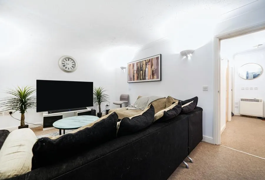 Arthurs Close, Emersons Green, BS16, photo 3