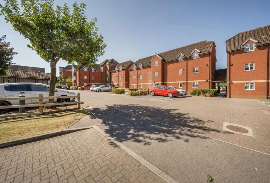 Arthurs Close, Emersons Green, BS16, photo 12